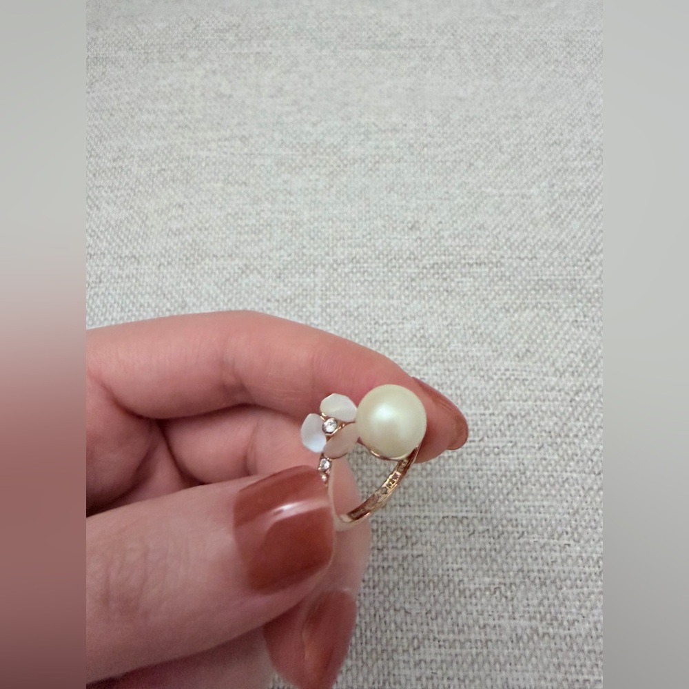 kate spade Disco Pansy Pearl and Flower Ring